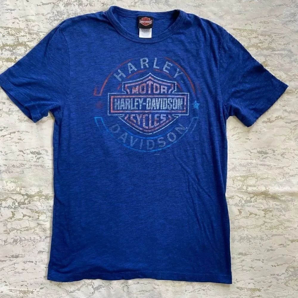 Harley Davidson motorcycles logo Graphic Tee Milwaukee WI